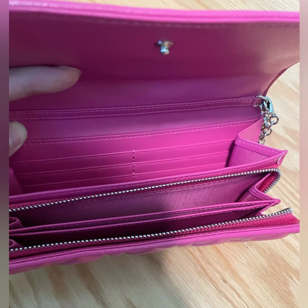 Dior wallet on chain- brand new!